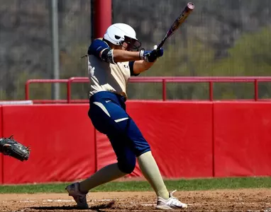 Dominant pitching pushes Longwood past Buccaneers Image