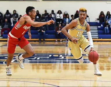 Bucs gut out 84-81 overtime win at first-place Radford Image