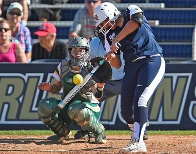 Streak hits seven as Bucs top Hartford and St. Bonaventure on final day of Willie Jewell's Invitational Image