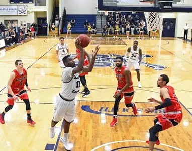Valiant comeback comes up just short in 63-61 loss at Gardner-Webb Image