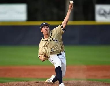 Crusaders' Bats Take Control Early as Bucs Drop Series Opener Image