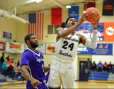 Hampton rallies past CSU, 94-82 Image