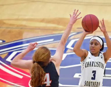 Runnin' Bulldogs spoil Jackson's 25-point night Image
