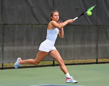 Bucs extend winning streak with 4-3 victory over College of Charleston Image