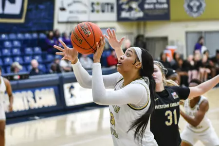 women's basketball