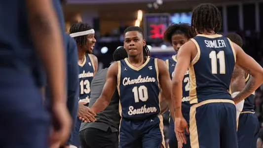 Jaiden Thompson at HPU 2024