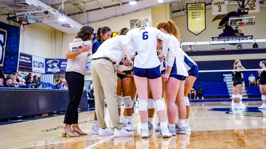 Volleyball Group vs Anderson