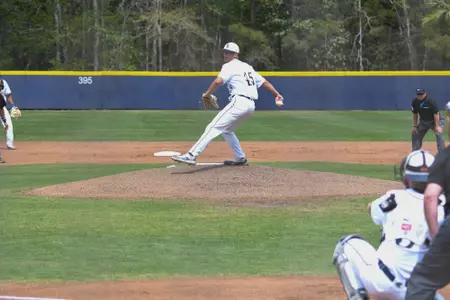 Tait Robertson 2025 vs Winthrop