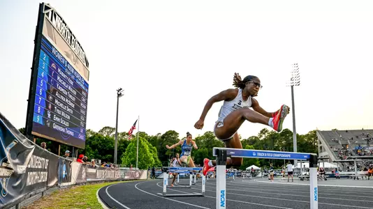 Grenisha Thomas 400m Hurdles