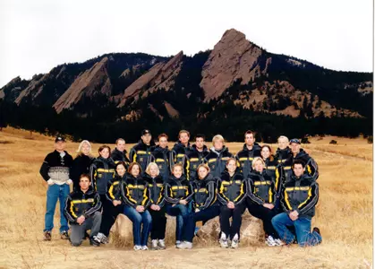 2004 TEAM PHOTO