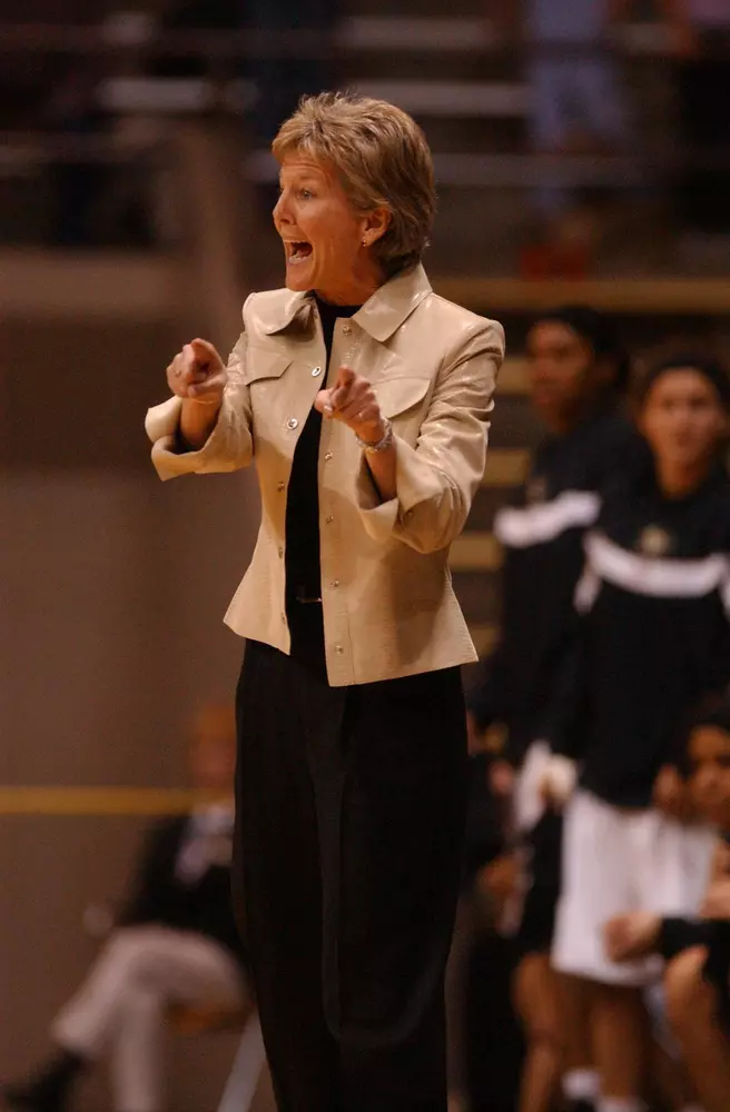 CU LOOKS TO STOP CYCLONES IN LEAGUE HOME OPENER SATURDAY
