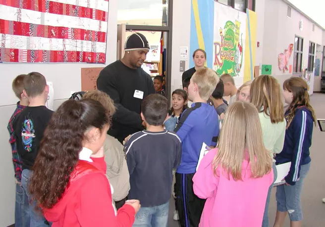 Buffs Reach Out to Local Youth