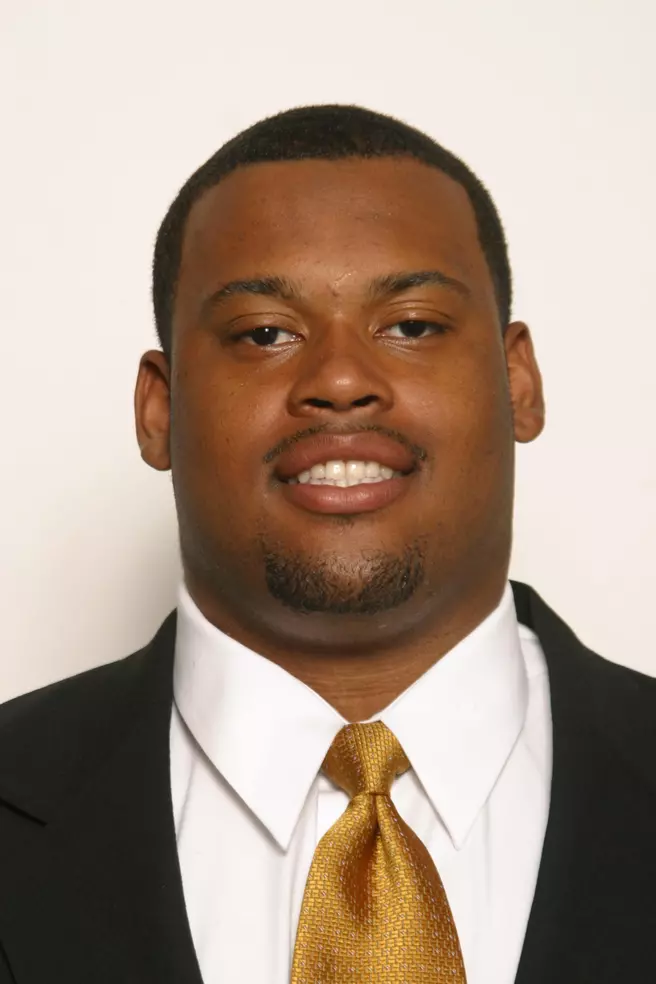 Fenton Named Rimington Trophy Finalist