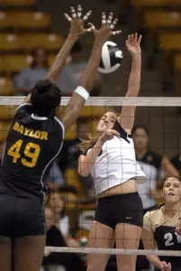 Spikers Serve Up 2007 Season In The Big Easy