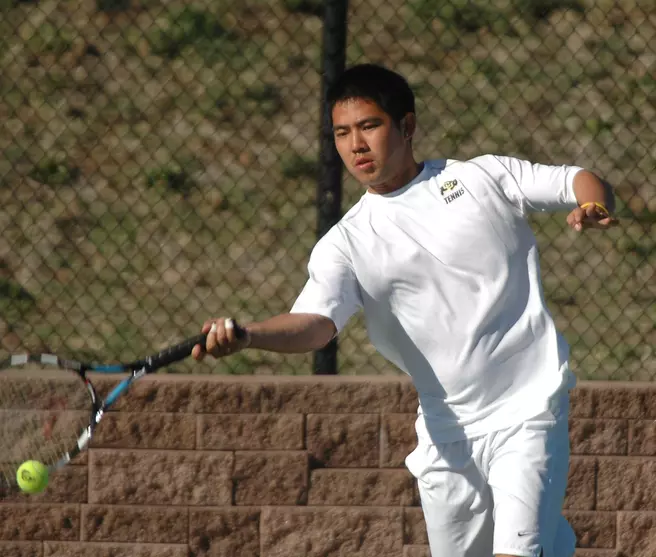 Men's Tennis Upsets No. 19 Texas A&M; Buffs 4-0 in the Big 12