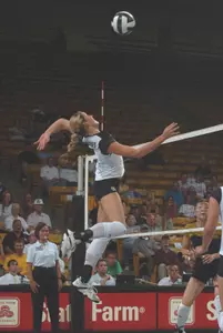Alex Buth