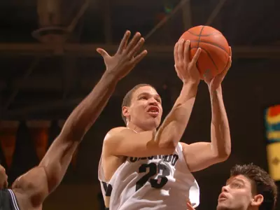 MBB Opens Exhibition Season With Victory