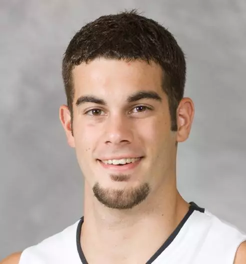 Crawford Joins 2007-08 Men?s Basketball Team