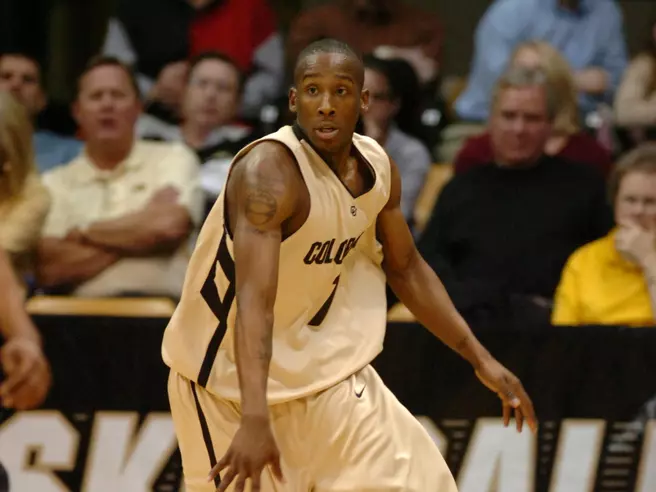 MBB Hosts No. 2 Kansas, Saturday