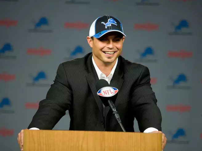Lions Auctioning off Dizon Draft Day Hat