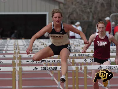 Beemer Advances To 400-Meter Hurdle Finals