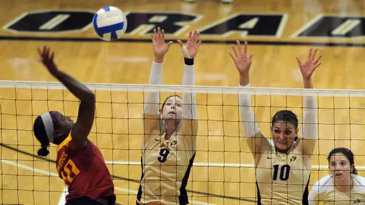 Alyssa Valentine and Anicia Santos