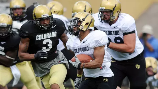 Brooks: Buffs 'O' Opens Fast In First Fall Scrimmage