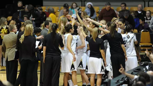 Huddle-NMcg.jpg