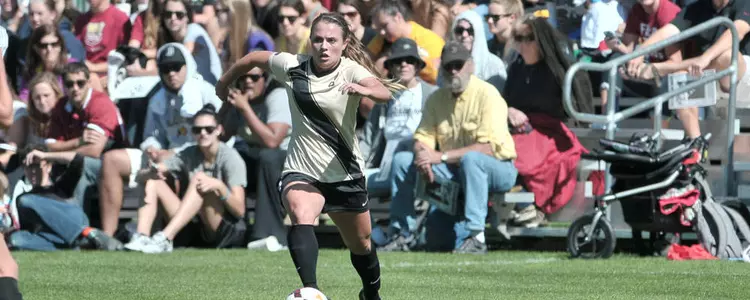 Soccer Upsets No. 23 USC On The Road