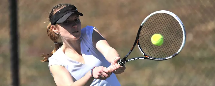 Tennis Battles, Falls To Top-Ranked Bruins
