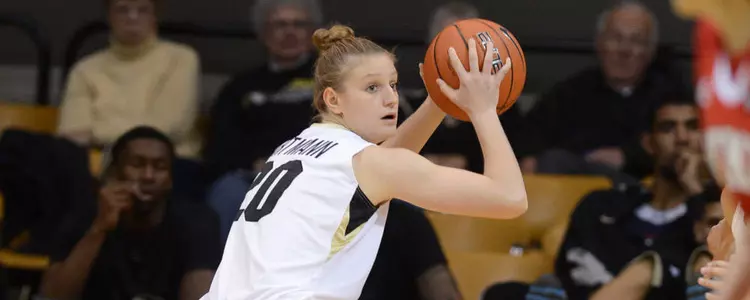 Alina-Hartmann-WKUcg-(3).jpg