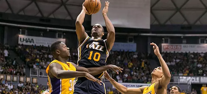 Alec Burks