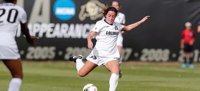 Buffs Shut Out Colorado College, 3-0