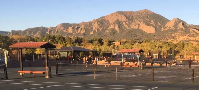 Tennis