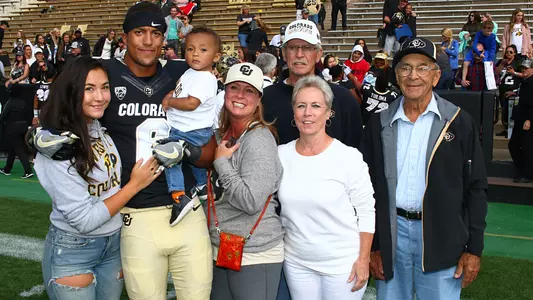 Evan Worthington and family