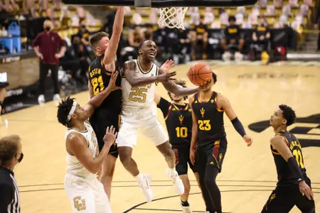 McKinley Wright IV