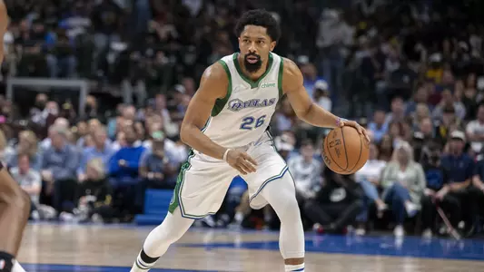NBA: Los Angeles Lakers at Dallas Mavericks