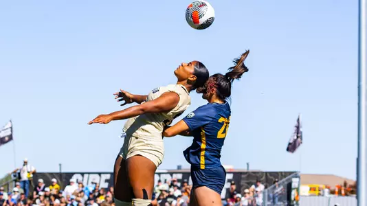 Shyra James vs Cal