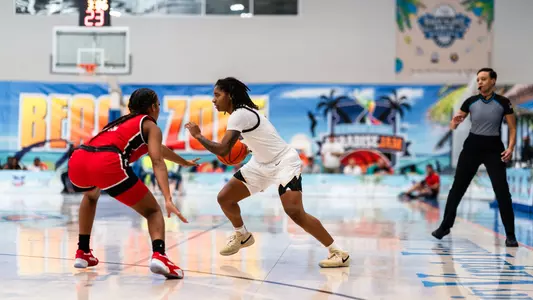 Tameiya Sadler at the Paradise Jam Classic