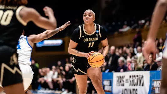 Quay Miller in the second round of the NCAA Tournament