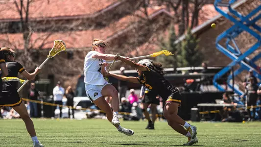 Liz shoots against ASU
