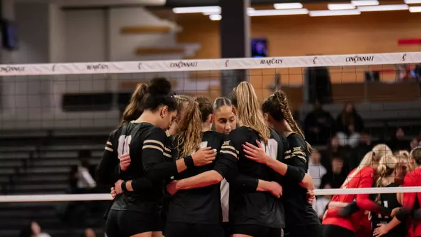 Huddle vs. Cincinnati