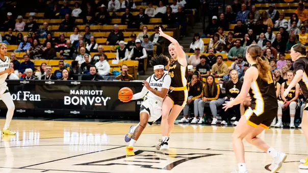 Desiree Wooten Driving to the Baseline vs. Wyoming 2025-26