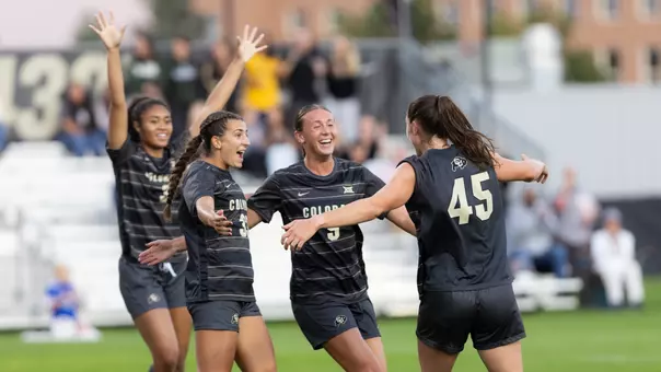 Colorado celebrates vs New Mexico State