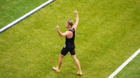 Isaiah Givens celebrates breaking facility record