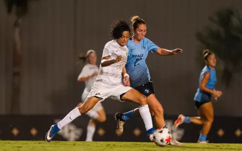 Kaia Santomarco-king vs. UCF