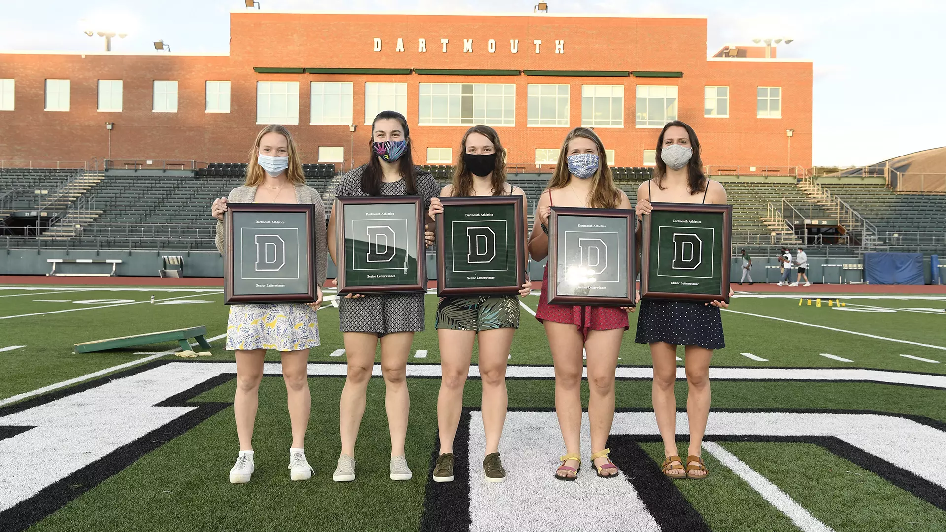 L-r: Didi Niles, Kathleen Mulligan, Grace Player, Marin Pennell, Margot Genereux