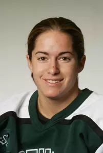 Women's Hockey Upsets No. 5 St. Lawrence, 3-2