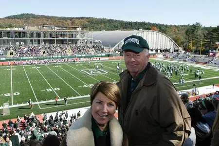 Floren Family Provides Naming Gift to Dartmouth Varsity House