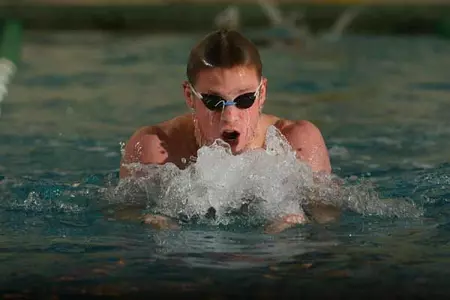 Men's Swimming & Diving Tops Boston University